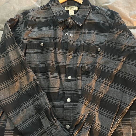 Duluth Jacket - Picture 3 of 4